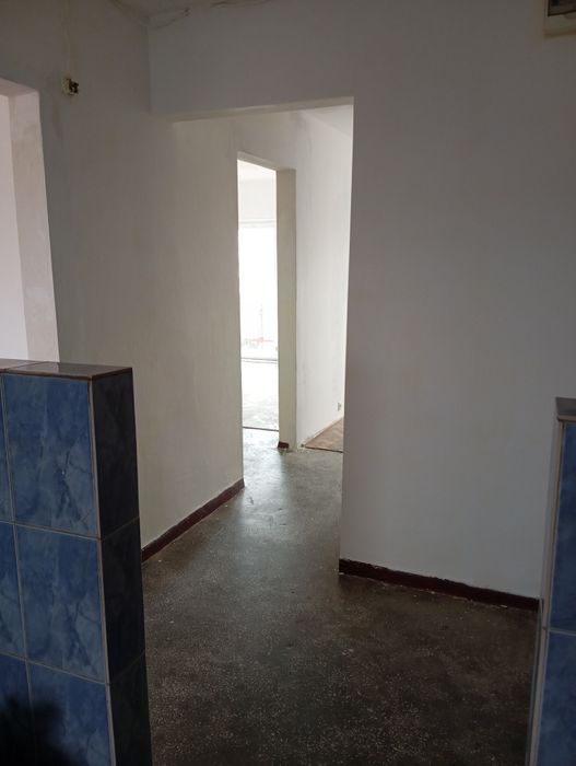 Vind Apartament 3 camere Micro 17