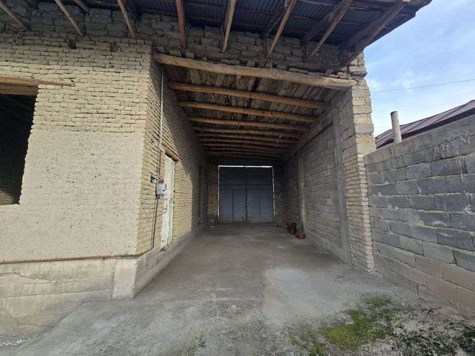 Срочно продается дом земля 8 март под застройку