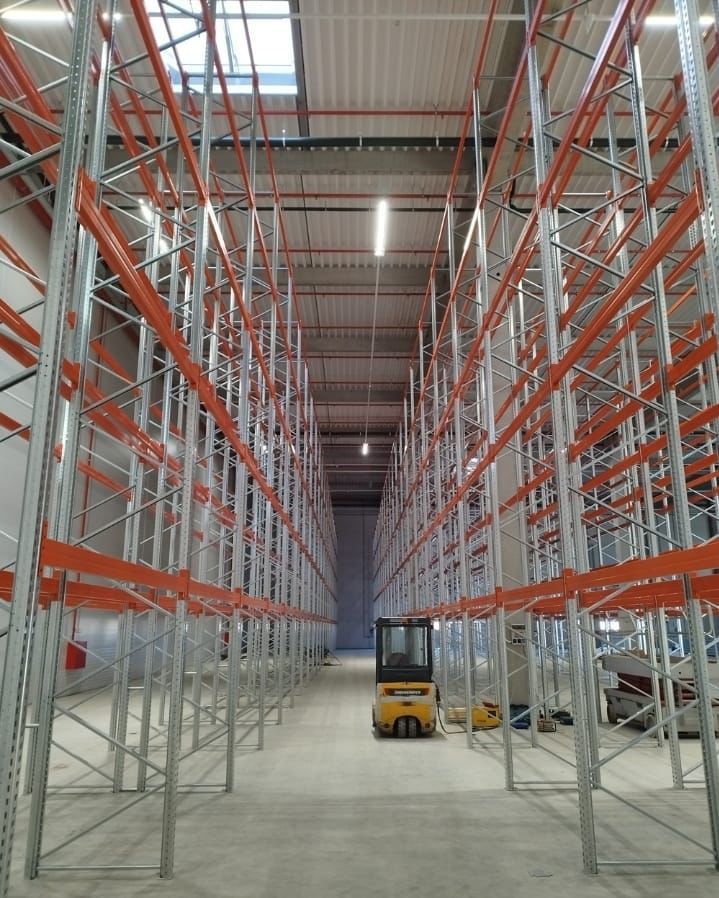 Avem rafturi metalice de vânzare producător Dexion