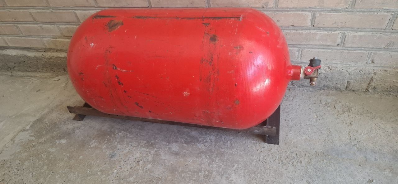 Газ балон сотилади б/у