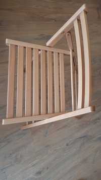 Vand 4 bucati scaune de lemn