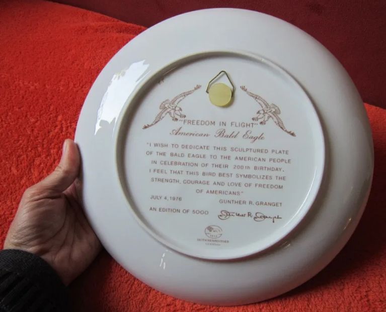 cadou inedit  Rosenthal  plate vintageEagle Vultur 3D Germany 1976