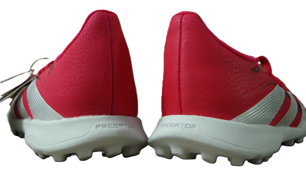 Ghete fotbal sintetic NOI Adidas Predator League marimea 31