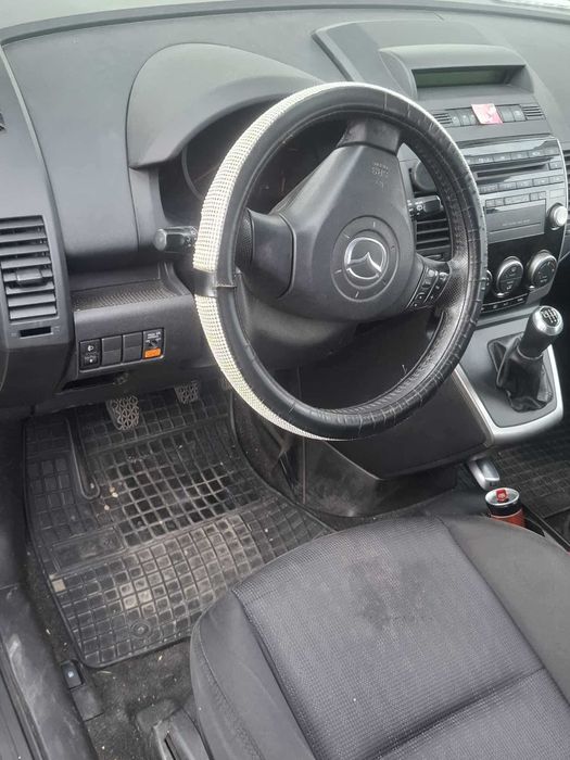 Vand Mazda 5 7 locuri in stare buna de funcționare
