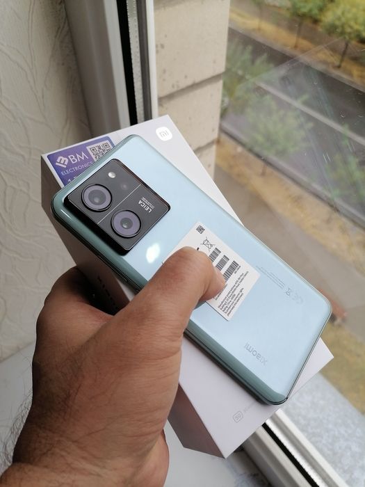 Xiaomi Mi 13T 5G. Только Камера не работает. Сам телефон  Как новый