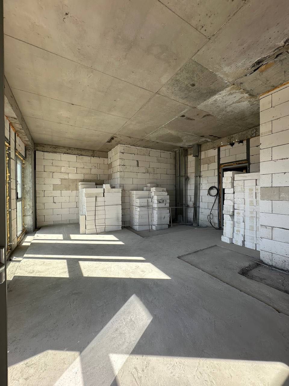 Mirabad Avenue Продается 1 комнатная коробка ул.Кунаева Госпитальный
