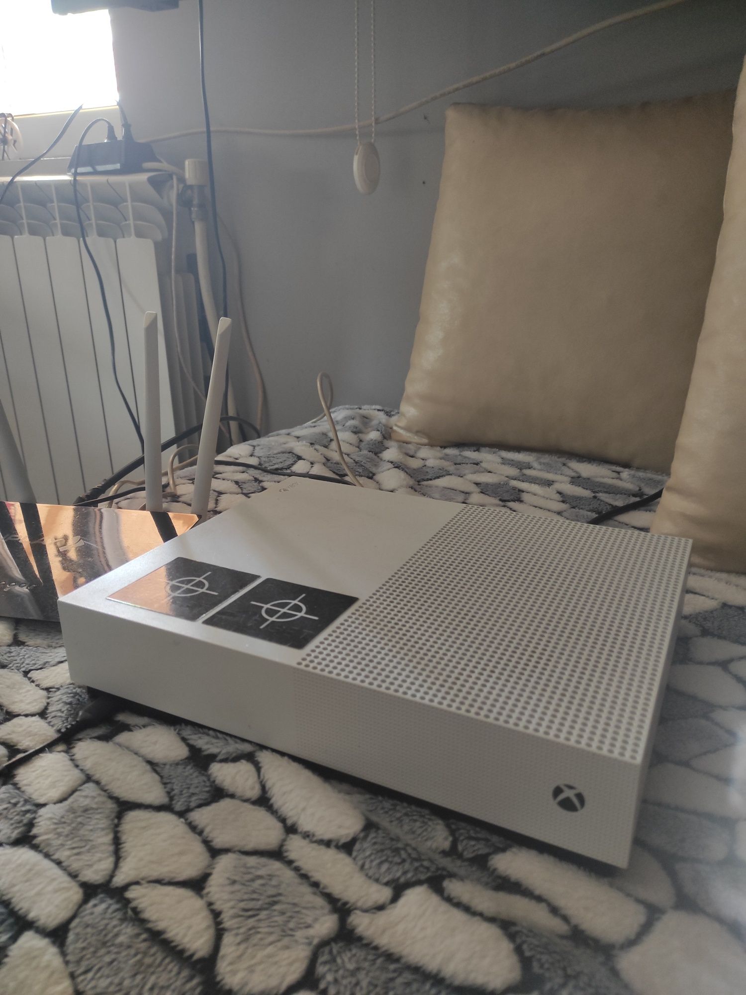 XBOX One S Digital Edition ХИТ ЦЕНА
