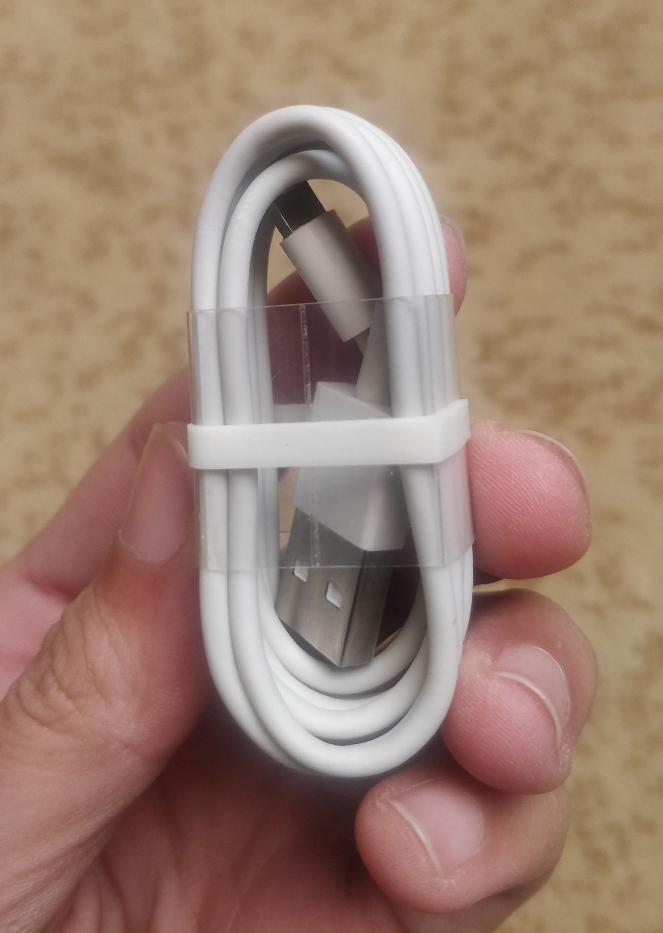 USB  kabel yangi iphone xs karobkasidan chiqgan original