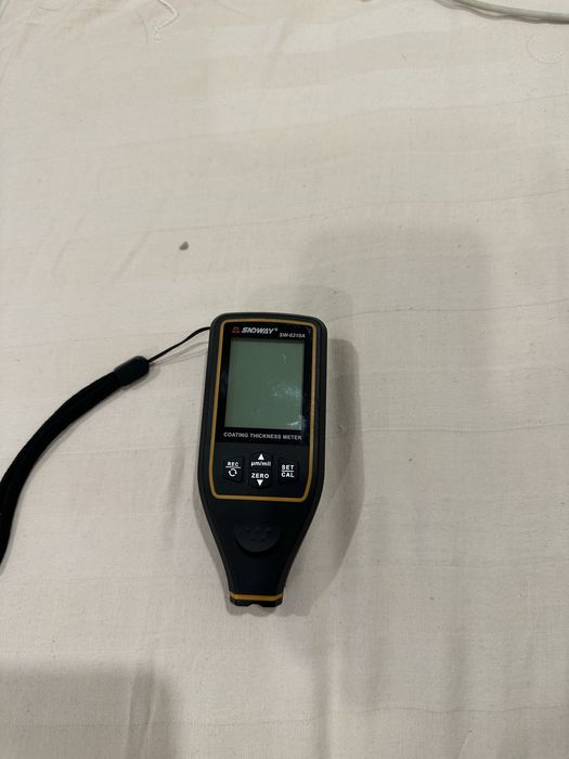 Продам тольшинометр почти новый в хорошем качестве все четка показывае