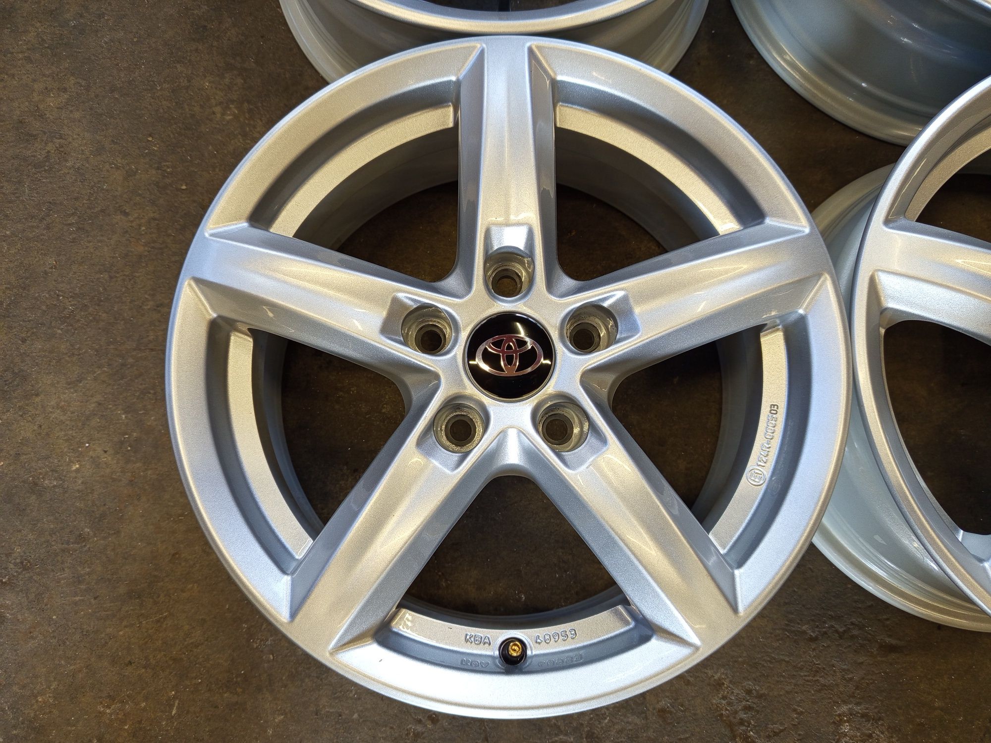 16" Toyota Auris Corolla 5x114,3 Джанти за Тойота Аурис Корола