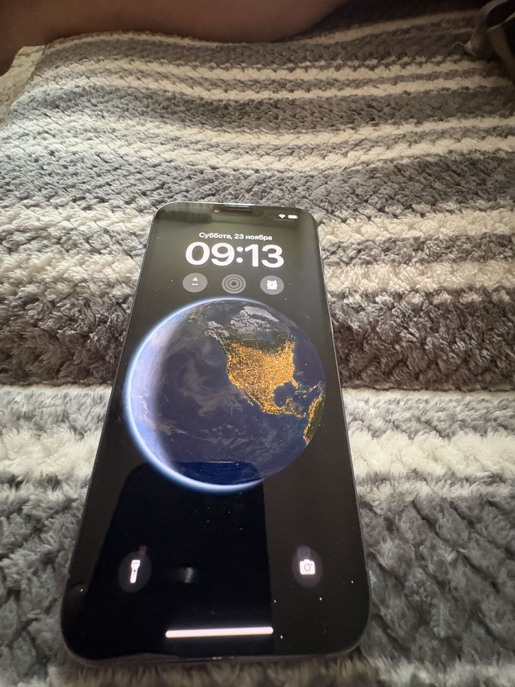 Продам iPhone 13 Pro Max