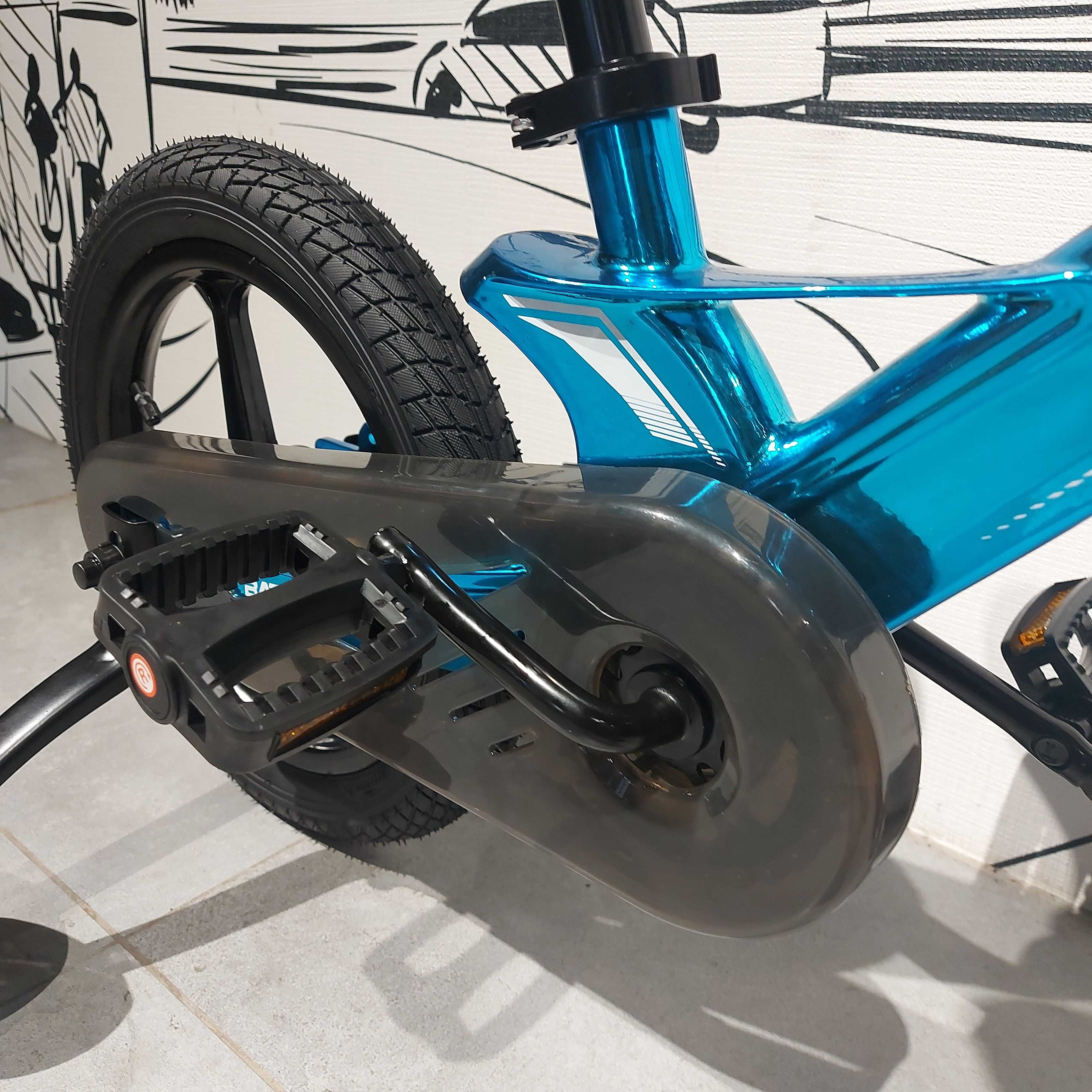 Детский двухколесный велосипед "Batler" с литыми дисками. 14" колеса.