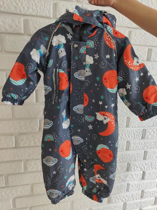 Продам детские комбинезон lassye