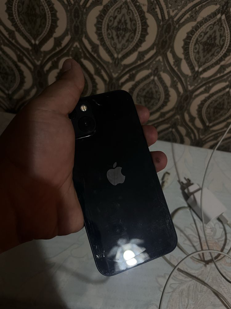 Iphone13 128 gb состаяние идеал