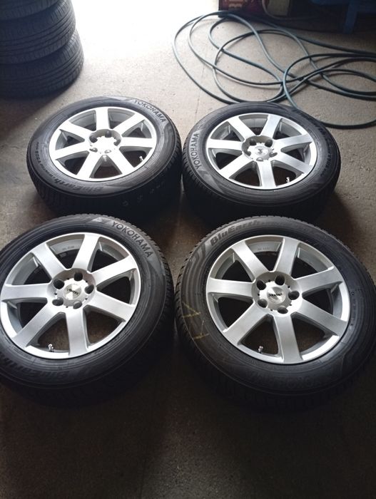 Jante aliaj Marca AUTEC , R17 , 5X120 , BMW X3, cu anvelope IARNĂ