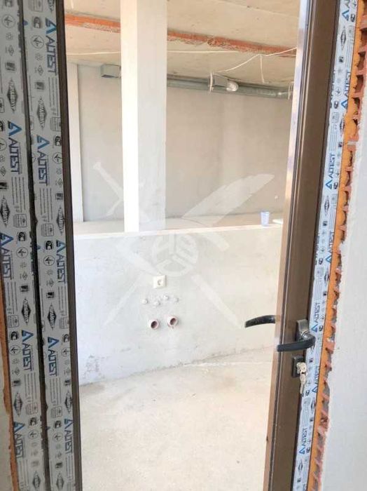 Продава се Магазин в Бургас, Меден рудник - зона Б - 251 кв.м за 387 €/кв.м - Снимка #4