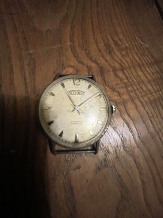 Ceas elvetian Technos colectie