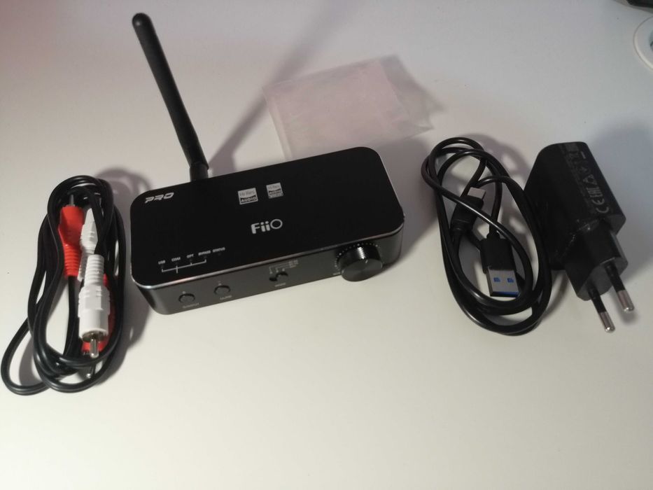 DAC Fiio BTA 30 Pro Bluetooth Nou plus accesorii, manual de utilizare