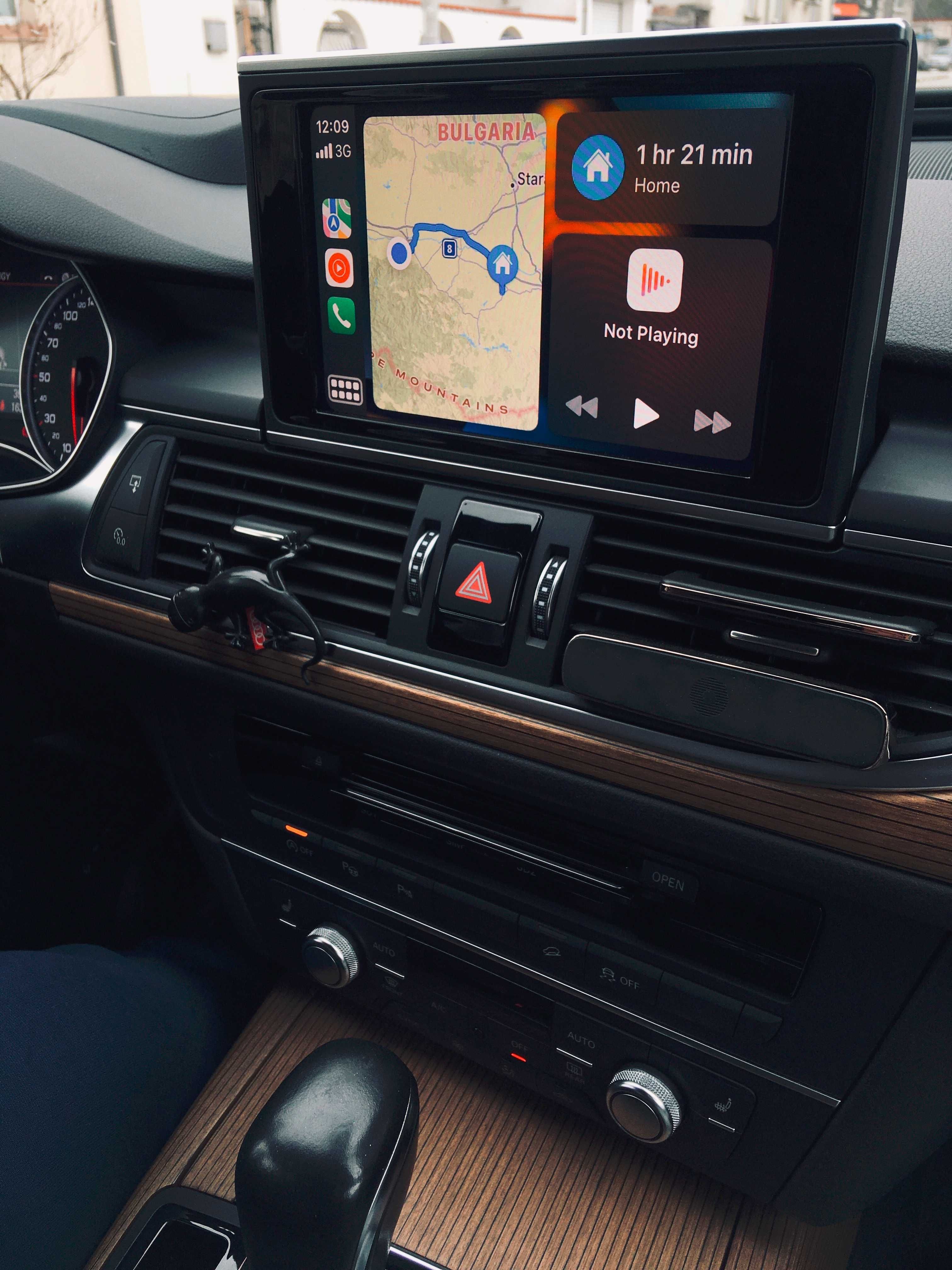 Активиране Apple CarPlay Android Auto Лиценз Карти AUDI MIB Map Update