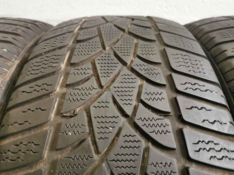 Anvelope De Iarna 235 50 19 Dunlop