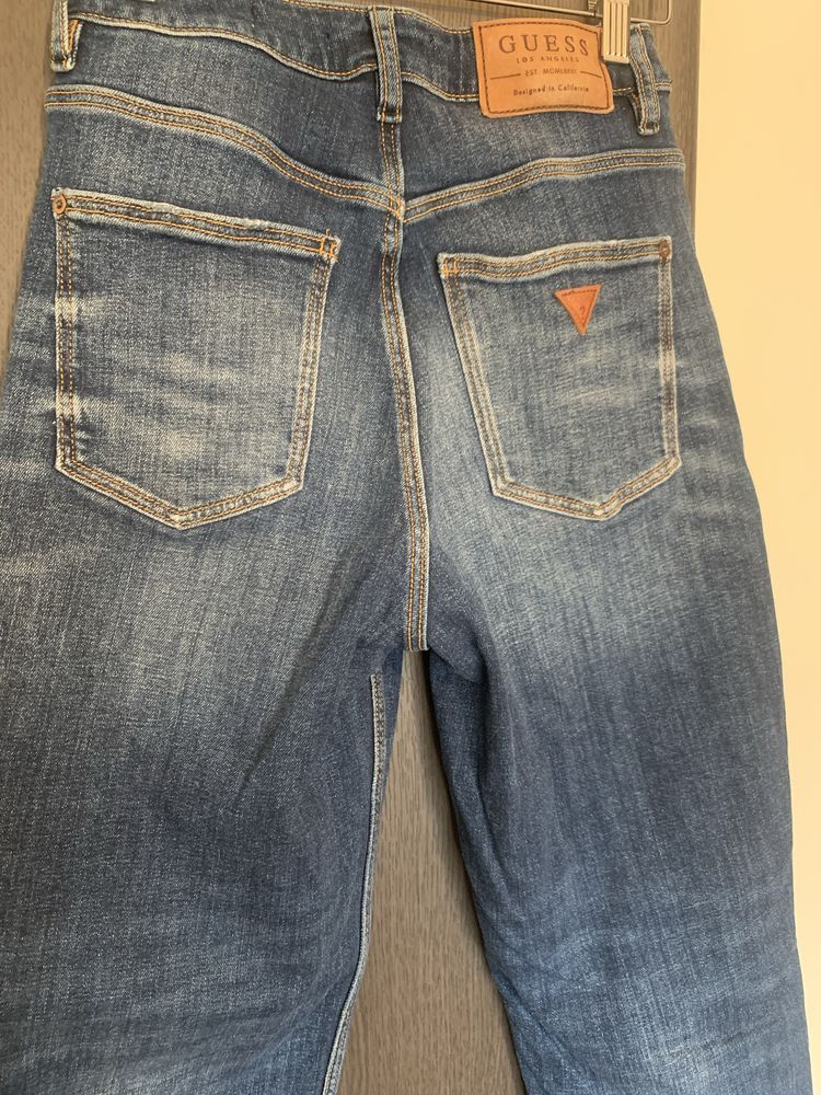 Guess нов деним с етикети