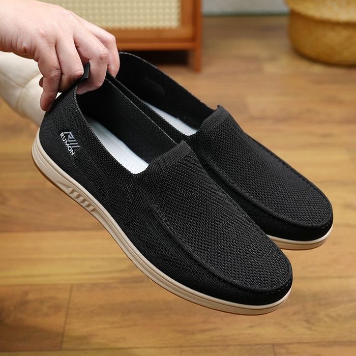 Oyoq kiyim 41 razmer.