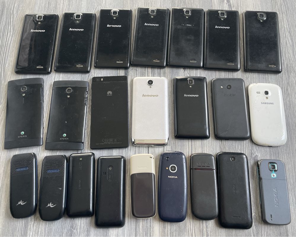 Сет мобилни телефони