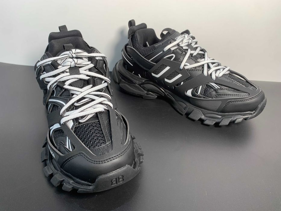Adidasi Balenciaga Track / Black & White / 2025