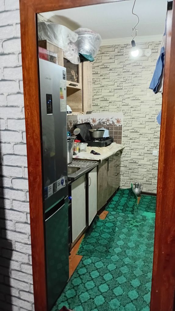 Uy sotiladi 1 xonali Dom lekin 2xona qilingan