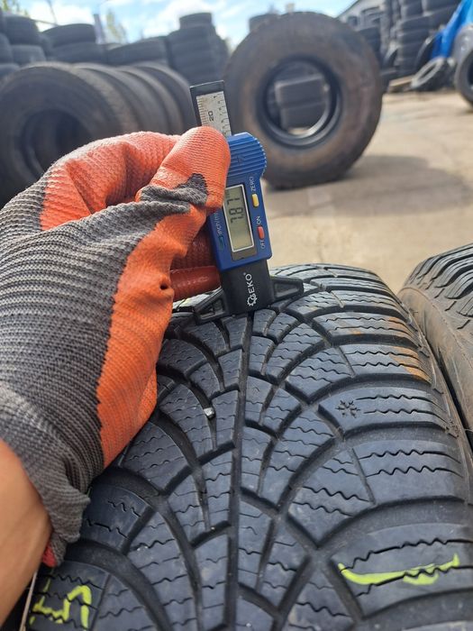 Anvelope de iarna 185-60r15 Goodyear