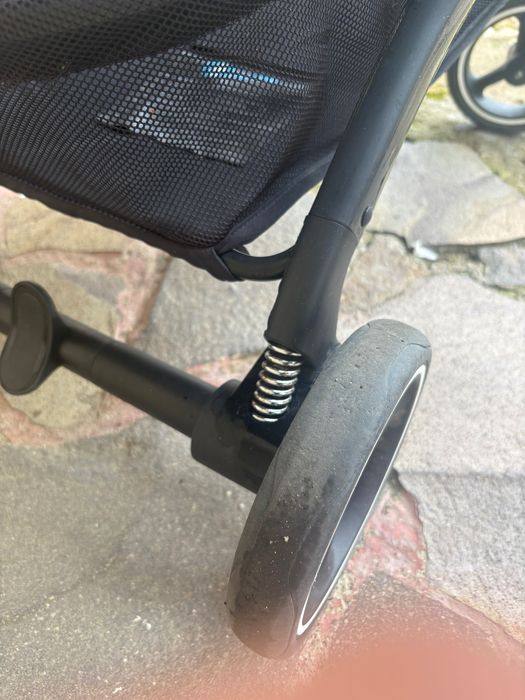 Cărucior cybex beezy