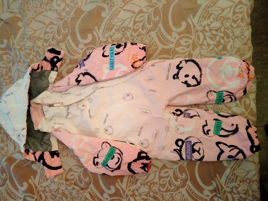 Продам детский комбинезон