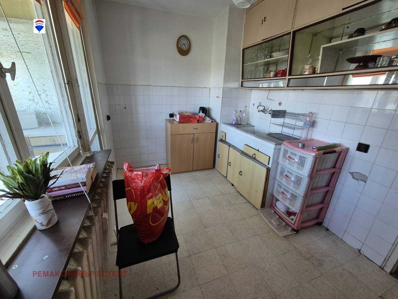 Продава се Двустаен апартамент в Русе, Здравец - 65 кв.м за 970 €/кв.м - Снимка #4