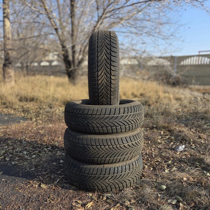 Зимние Goodyear UltraGrip Ice 2 195/65 R15, отличное состояние