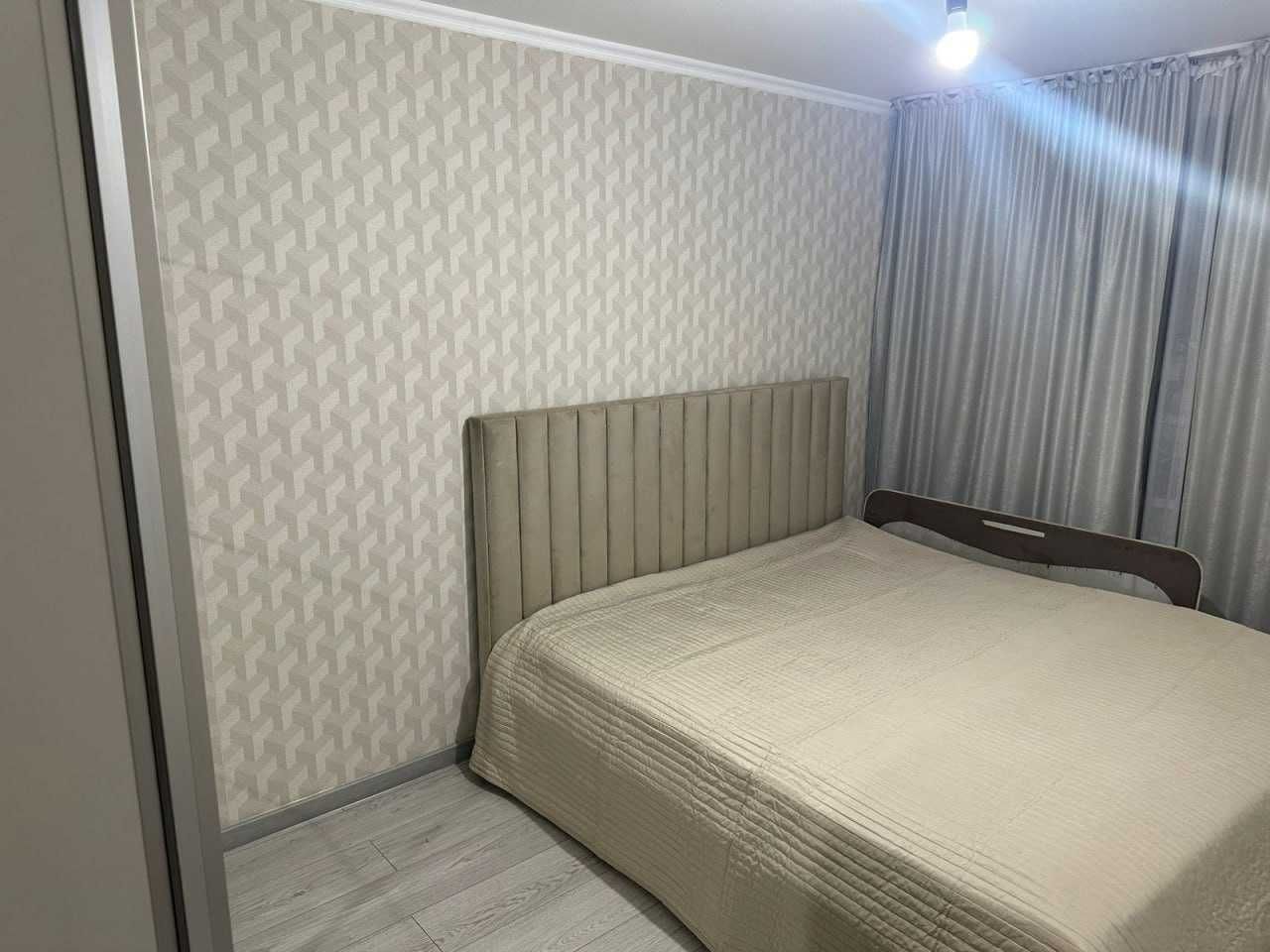 2 комн в мкрн Юбилейный, район Плазы, 3 этаж, 52 кв.м, квадр. комнаты