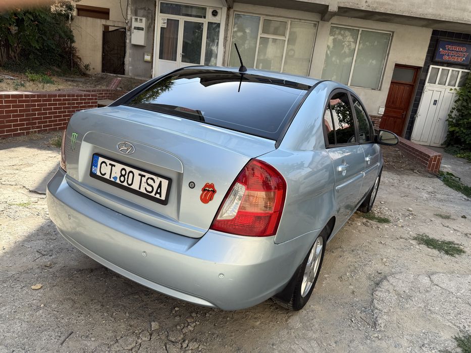 Hyundai accent benzina stare excelenta