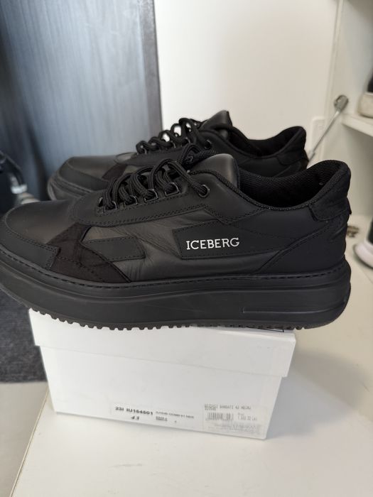 Adidasi barbati Iceberg