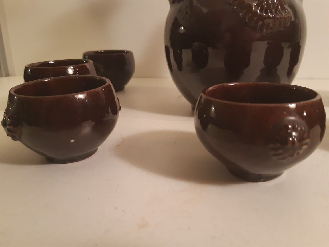 Стар керамичен сет за ракия (кана + 6 чашки)