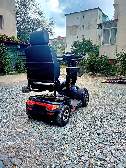 Scuter Carut electric INVANCARE ORION dizabilități handicap