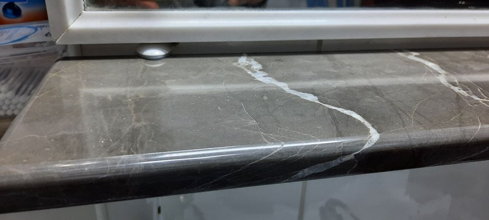 Marmură  și Granit