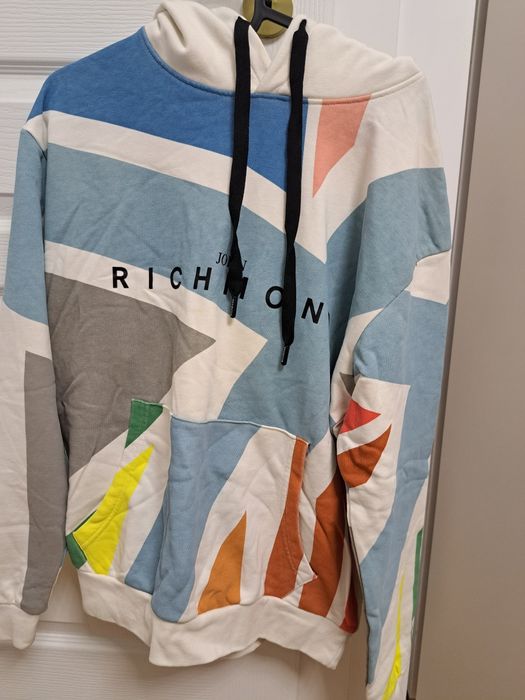 Hanorace Ralph Lauren , Richmond si alte haine in stare foarte buna !