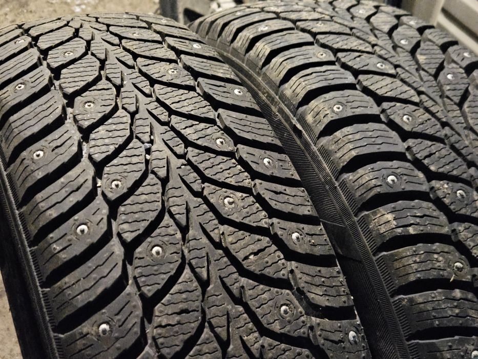 2 Шины шипованные 225/75 R16