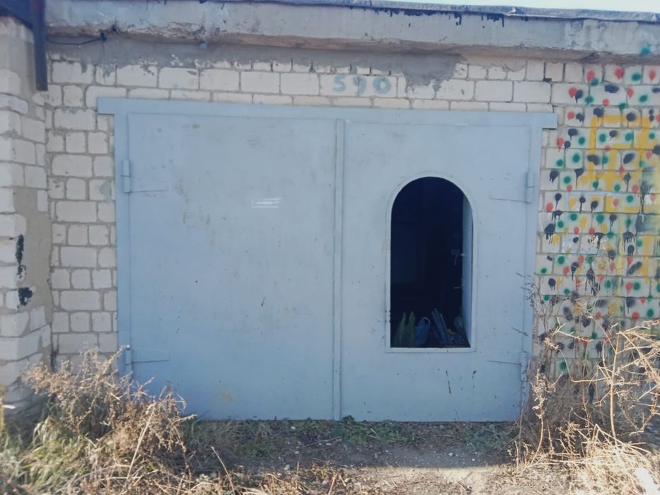 Продам гараж в кооперативе Хромит