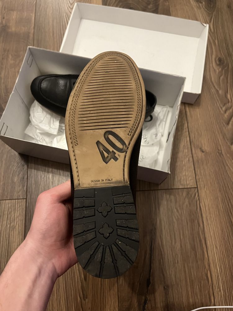 Pantofi Suvari Marimea 40