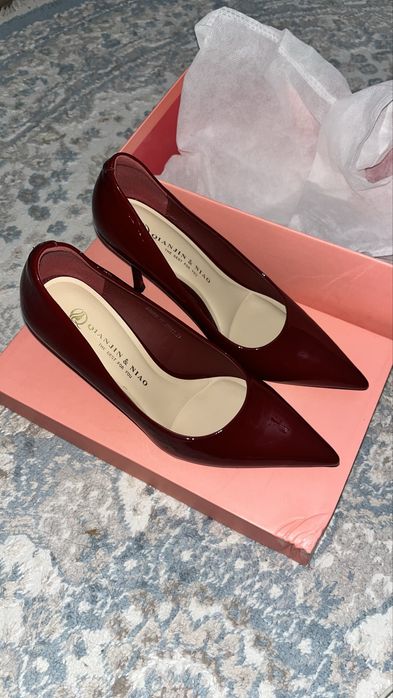 Каблуки новые в идеальном состоянии