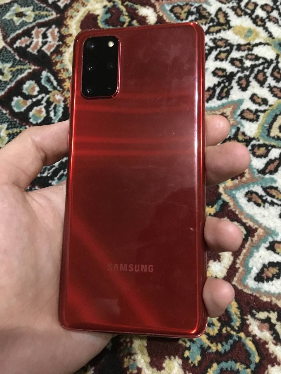 S20 Plus sotiladi ideal