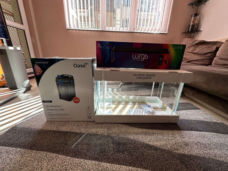 Аквариум за акваскейп ADA 60p + Oase Biomaster 2 thermo 350 + Chihiros