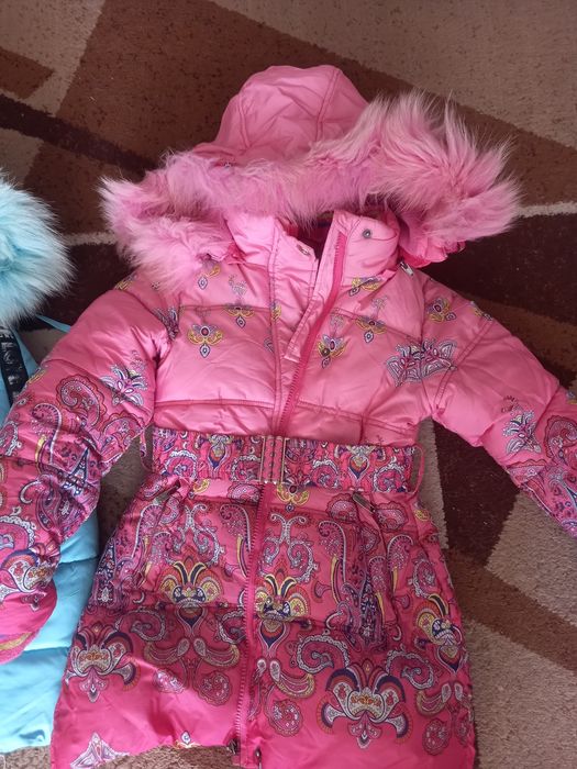 Куртки зимние на девочку 5-7 лет