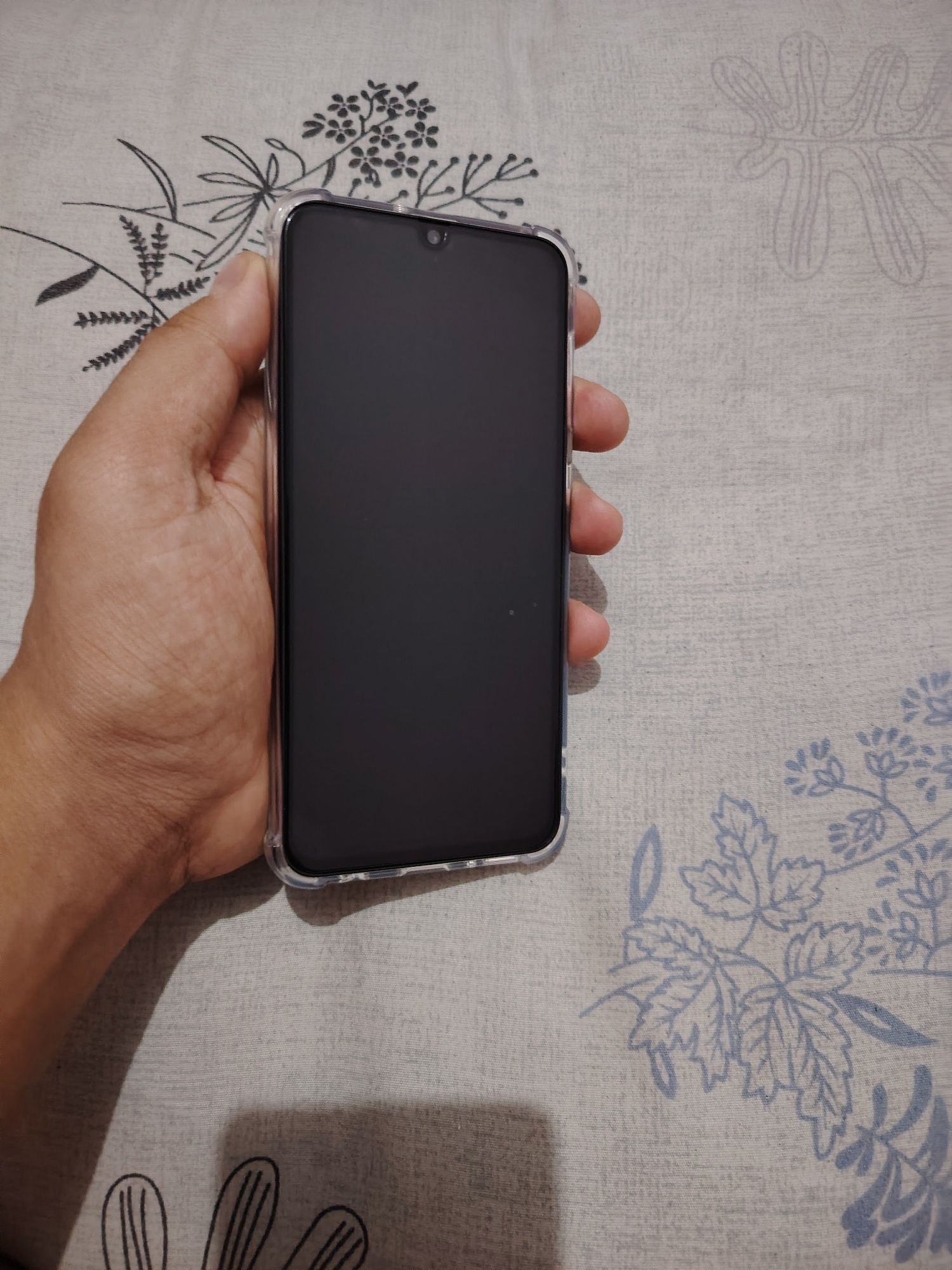 Samsung A30 Holati Ideal tinniq