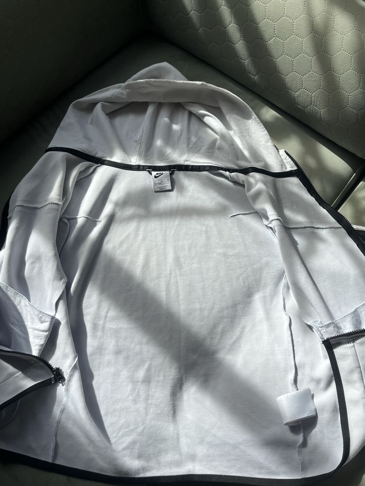 Nike Tech Fleece Горнище
